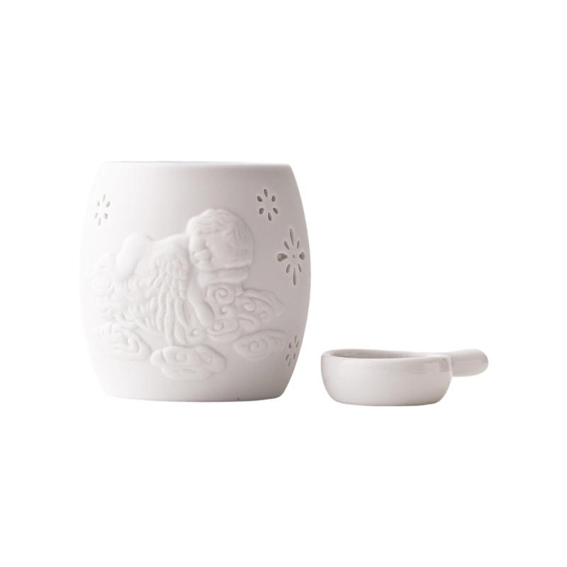 Handcrafts Ceramic Scent Burners with 3D Embossed Designs Scent Burners For Essential Oil And Meditating Decors
Handcrafts Ceramic Scent Burners with 3D Embossed Designs Scent Burners For Essential Oil And Meditating Decors
