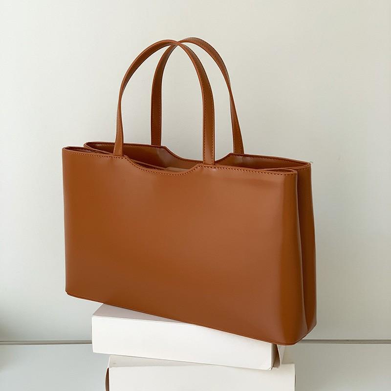 Processed Korean Ins Style Large-capacity Portable Tote Bag Simple Commuting Handbag PU Women s High-end Feeling коричневий
Processed Korean Ins Style Large-capacity Portable Tote Bag Simple Commuting Handbag PU Women s High-end Feeling коричневий