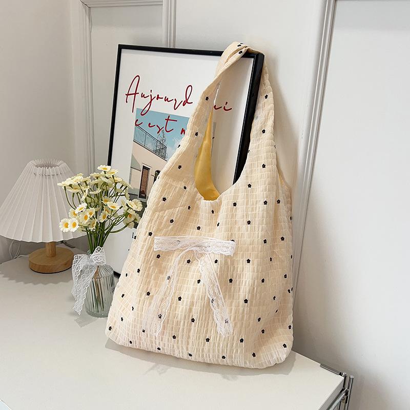 2025 spring and summer new chiffon shoulder bag casual versatile commuter shoulder large capacity bag shopping bag tote bag бежевый
2025 spring and summer new chiffon shoulder bag casual versatile commuter shoulder large capacity bag shopping bag tote bag бежевый