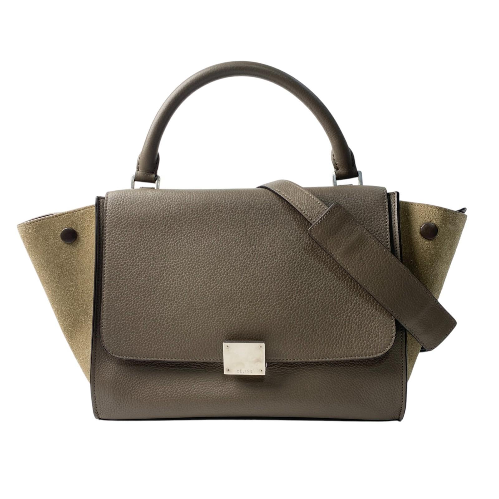 Used CELINEShoulder Bag Beige leather Women
Used CELINEShoulder Bag Beige leather Women