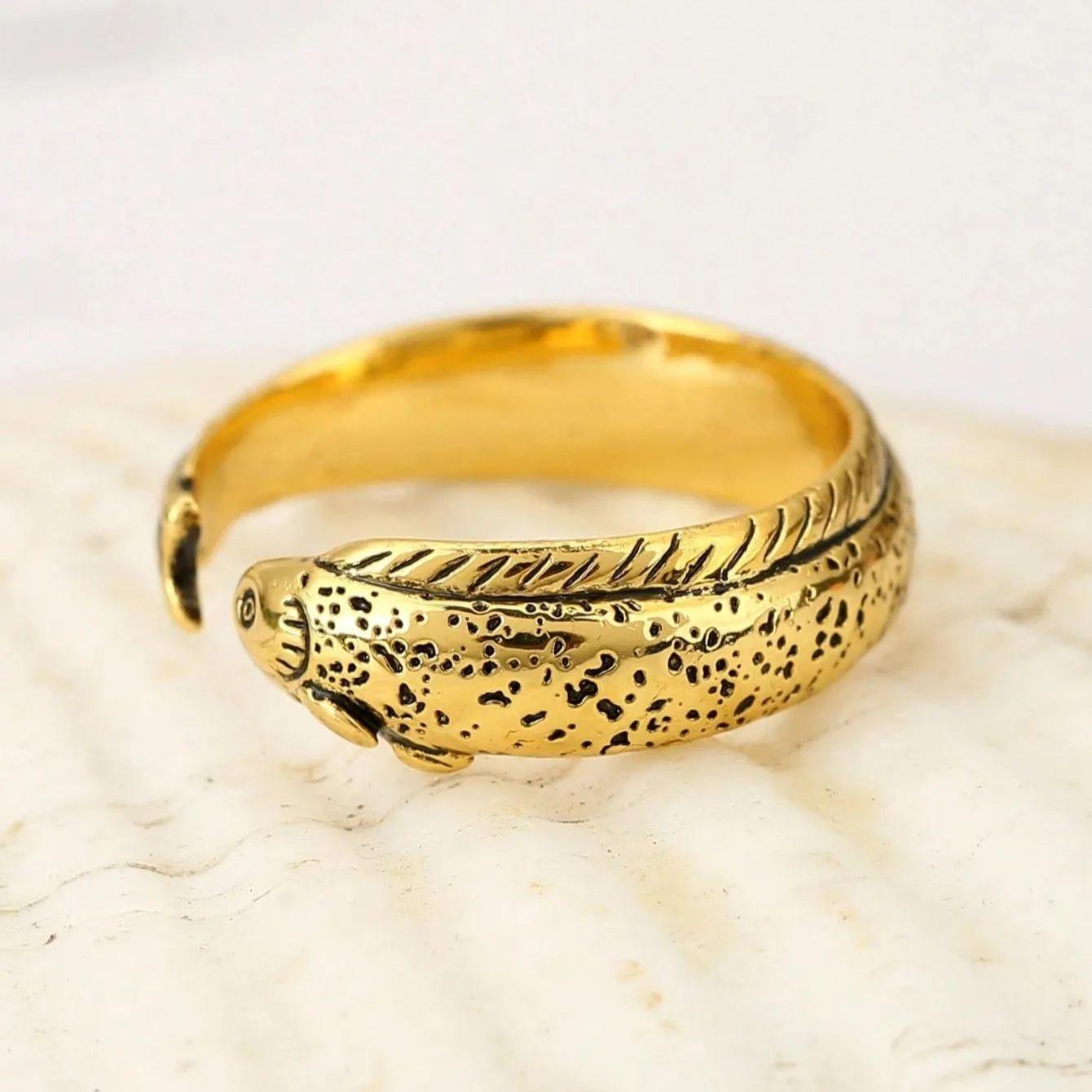 Retro Fish - Shaped Adjustable Ring Vintage Boho Style Casual Daily Wear Gold /Silver Color Finger Ring For Women Bohemian Jewel
Retro Fish - Shaped Adjustable Ring Vintage Boho Style Casual Daily Wear Gold /Silver Color Finger Ring For Women Bohemian Jewel