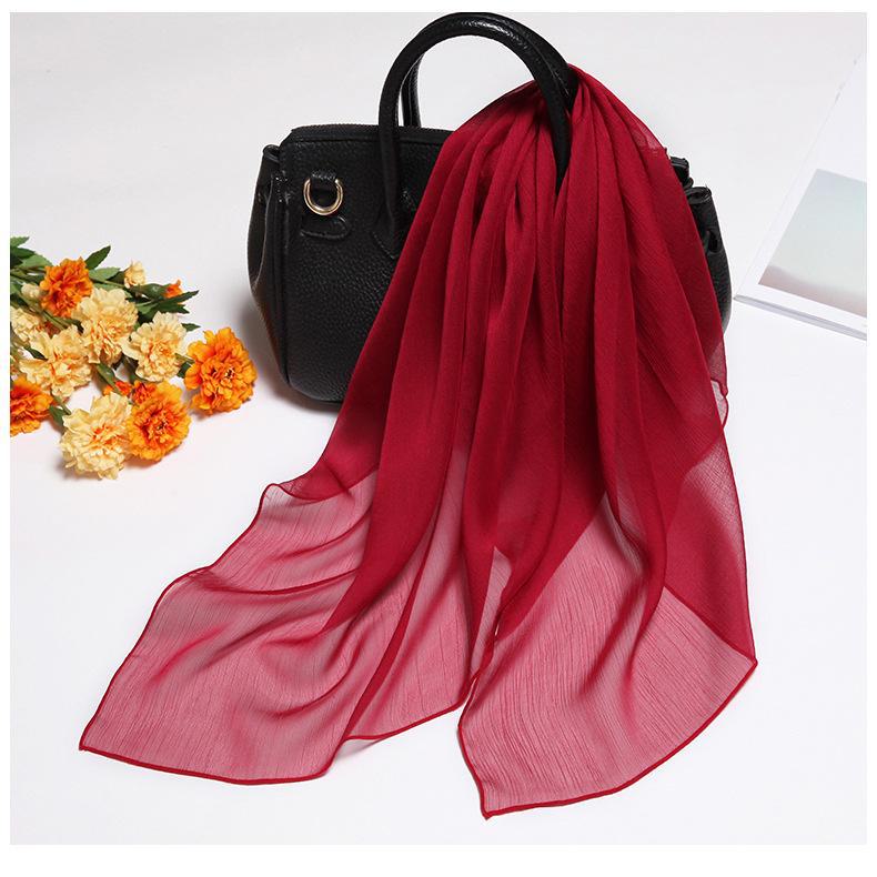 Однотонный небольшой шелковистый шифоновый квадратный шарф - Travel Fashion All-Match Neck and Gauze Scarf Square scarf 90*90 кларет
Однотонный небольшой шелковистый шифоновый квадратный шарф - Travel Fashion All-Match Neck and Gauze Scarf Square scarf 90*90 кларет