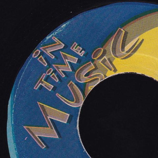 7inch Record DAVILLE - What You Want NONE In Time Music 2004 Jamaica Reggae, Ska & Dub Used
7inch Record DAVILLE - What You Want NONE In Time Music 2004 Jamaica Reggae, Ska & Dub Used