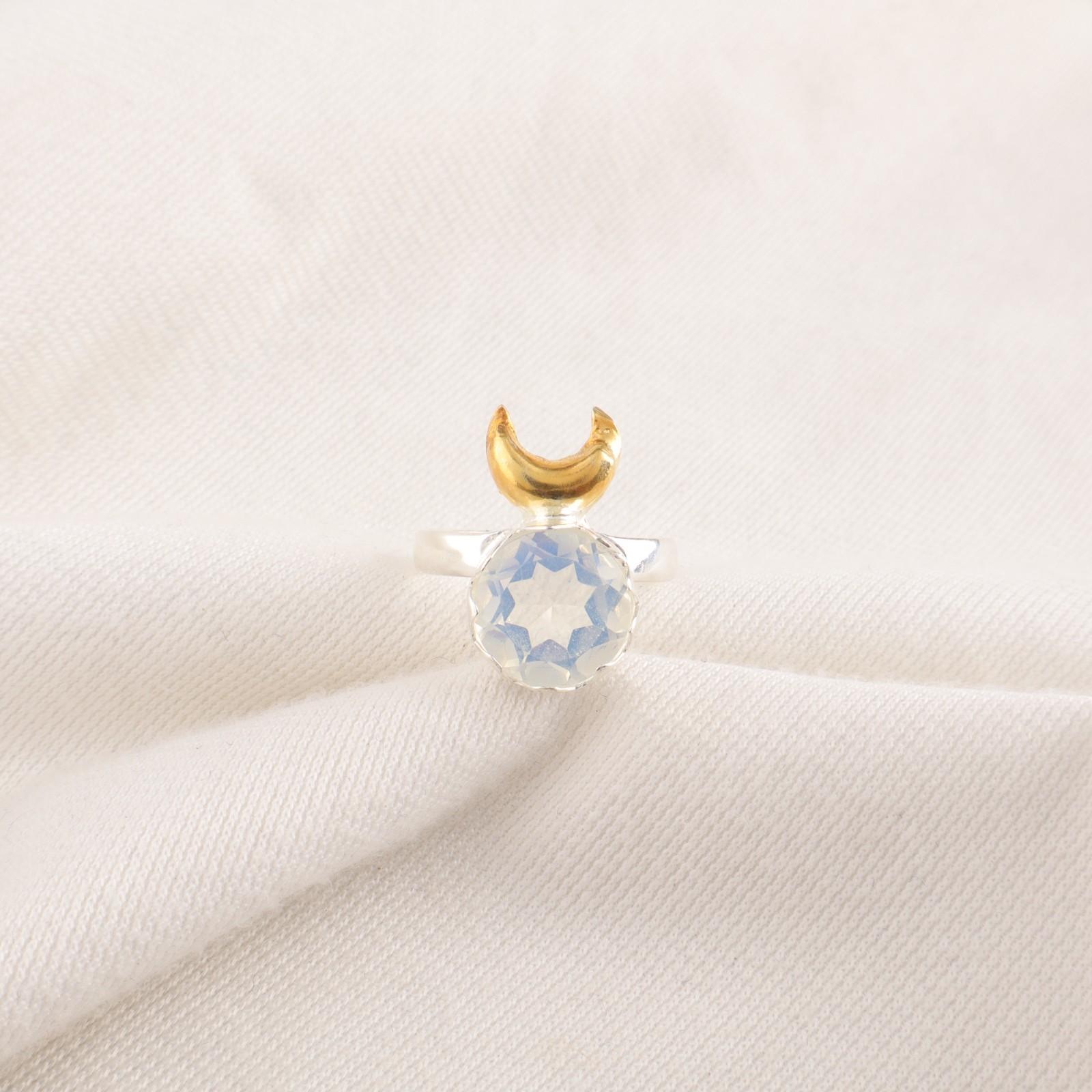 Круглый молочный опал серебро 925 пробы День рождения Штабелируемое Подарок маме Кольцо RR-58-18 15
Круглый молочный опал серебро 925 пробы День рождения Штабелируемое Подарок маме Кольцо RR-58-18 15