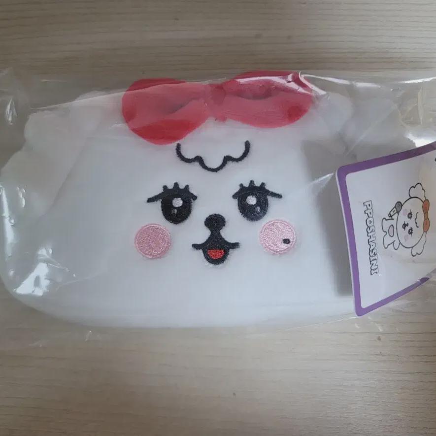 Пенал Stacie Sieun 4th Anniversary Popup Store, Poshashini Sealed Unopened Cost 
Пенал Stacie Sieun 4th Anniversary Popup Store, Poshashini Sealed Unopened Cost