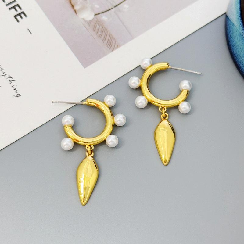 Fashion Commuter Superior Earrings Rhombus Pendant Temperament Stud Earrings Earrings золотой
Fashion Commuter Superior Earrings Rhombus Pendant Temperament Stud Earrings Earrings золотой