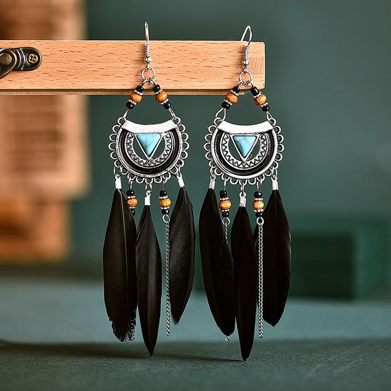 Vintage Bohemian Long Tassel Chain Feather Earrings For Women Boho Geometric Triangle Blue Stone Bead Handmade Wedding Earrings чорний
Vintage Bohemian Long Tassel Chain Feather Earrings For Women Boho Geometric Triangle Blue Stone Bead Handmade Wedding Earrings чорний