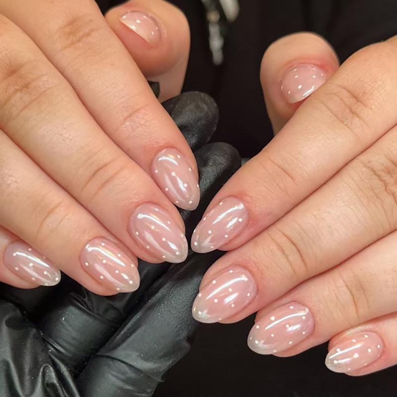 Polka Dot Short Pointed White Nail Tips - Hot Selling Wearable Nail Art for Europe and America.
Polka Dot Short Pointed White Nail Tips - Hot Selling Wearable Nail Art for Europe and America.