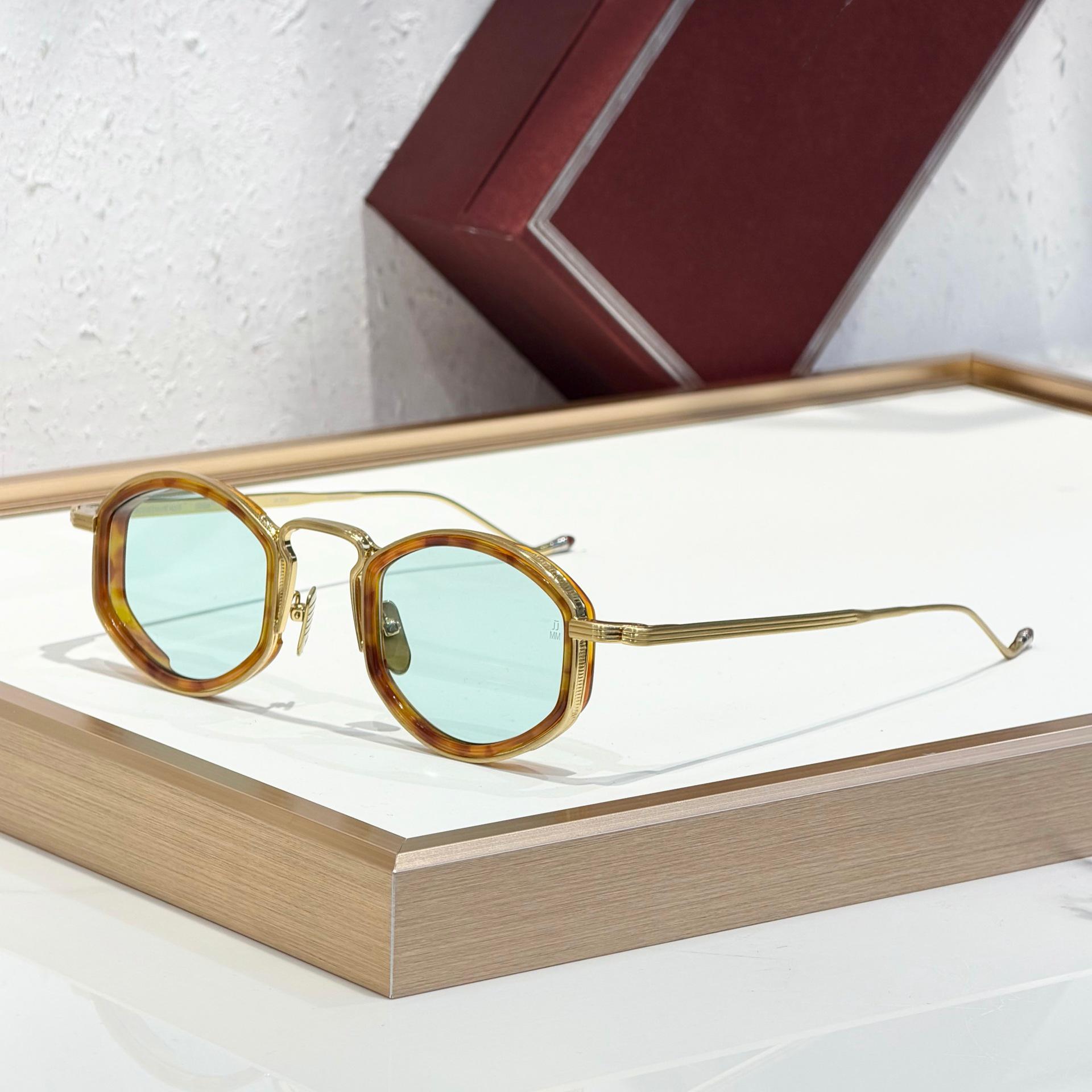 ARAGON Luxury Oval Metal Sunglasses for Men & Women - Versatile Fashion for Vacation or Casual Wear 47-26-146
ARAGON Luxury Oval Metal Sunglasses for Men & Women - Versatile Fashion for Vacation or Casual Wear 47-26-146