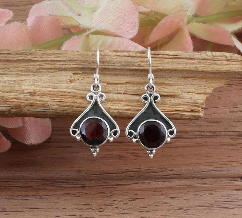 Solid 925 Sterling Silver Garnet Gemstone Handmade Designer Earring, Gift For her, Wife Gift, Oxidized Earring
Solid 925 Sterling Silver Garnet Gemstone Handmade Designer Earring, Gift For her, Wife Gift, Oxidized Earring