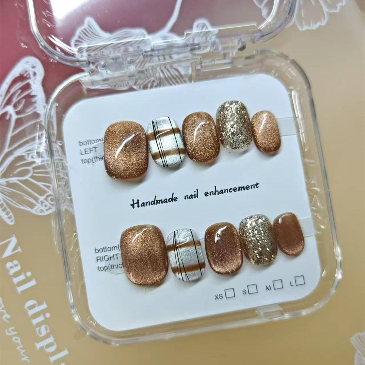 Luxury Handmade Amber Cat Eye Diamond Nails: Removable, Light Therapy, Perfect for Autumn/Winter Manicures. Small S
Luxury Handmade Amber Cat Eye Diamond Nails: Removable, Light Therapy, Perfect for Autumn/Winter Manicures. Small S