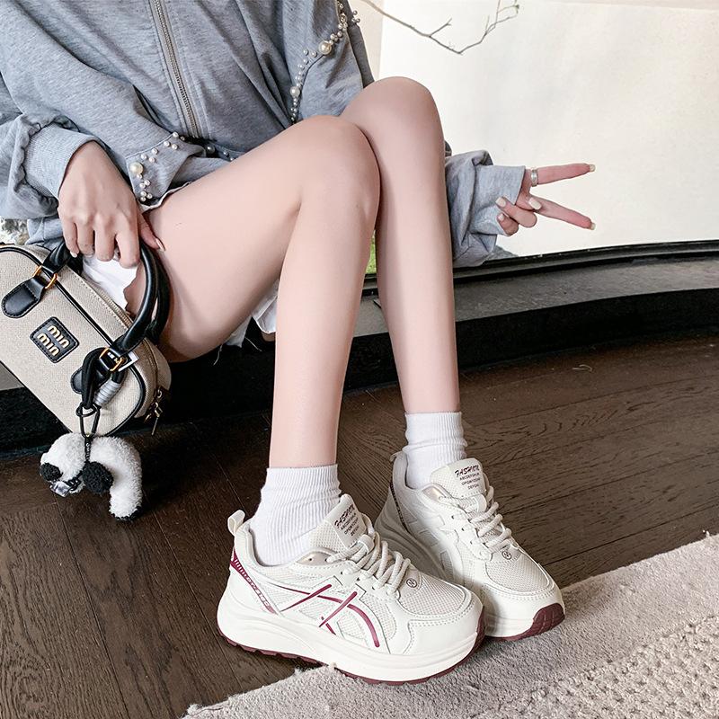 Korean version of heightening casual dad shoes for women 2025 spring new mesh breathable muffin platform sports shoes versatile 35 красный
Korean version of heightening casual dad shoes for women 2025 spring new mesh breathable muffin platform sports shoes versatile 35 красный