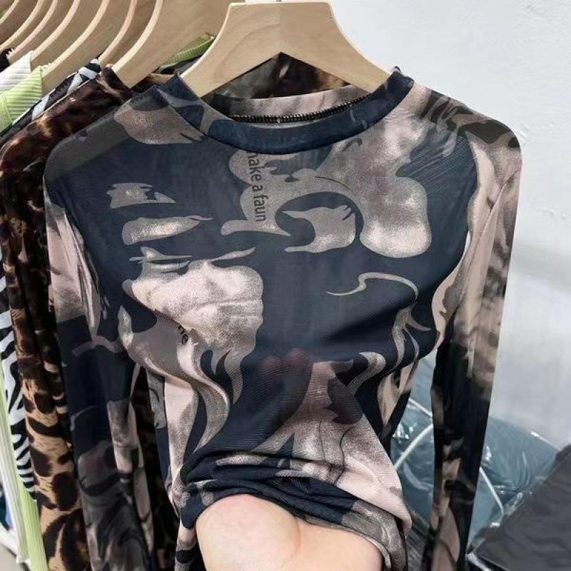 Elegant Rose Button Long-Sleeve Women s Shirt - Sweet, Stylish Design, Sun Protection Outerwear XL (Approx. 125 lbs)
Elegant Rose Button Long-Sleeve Women s Shirt - Sweet, Stylish Design, Sun Protection Outerwear XL (Approx. 125 lbs)