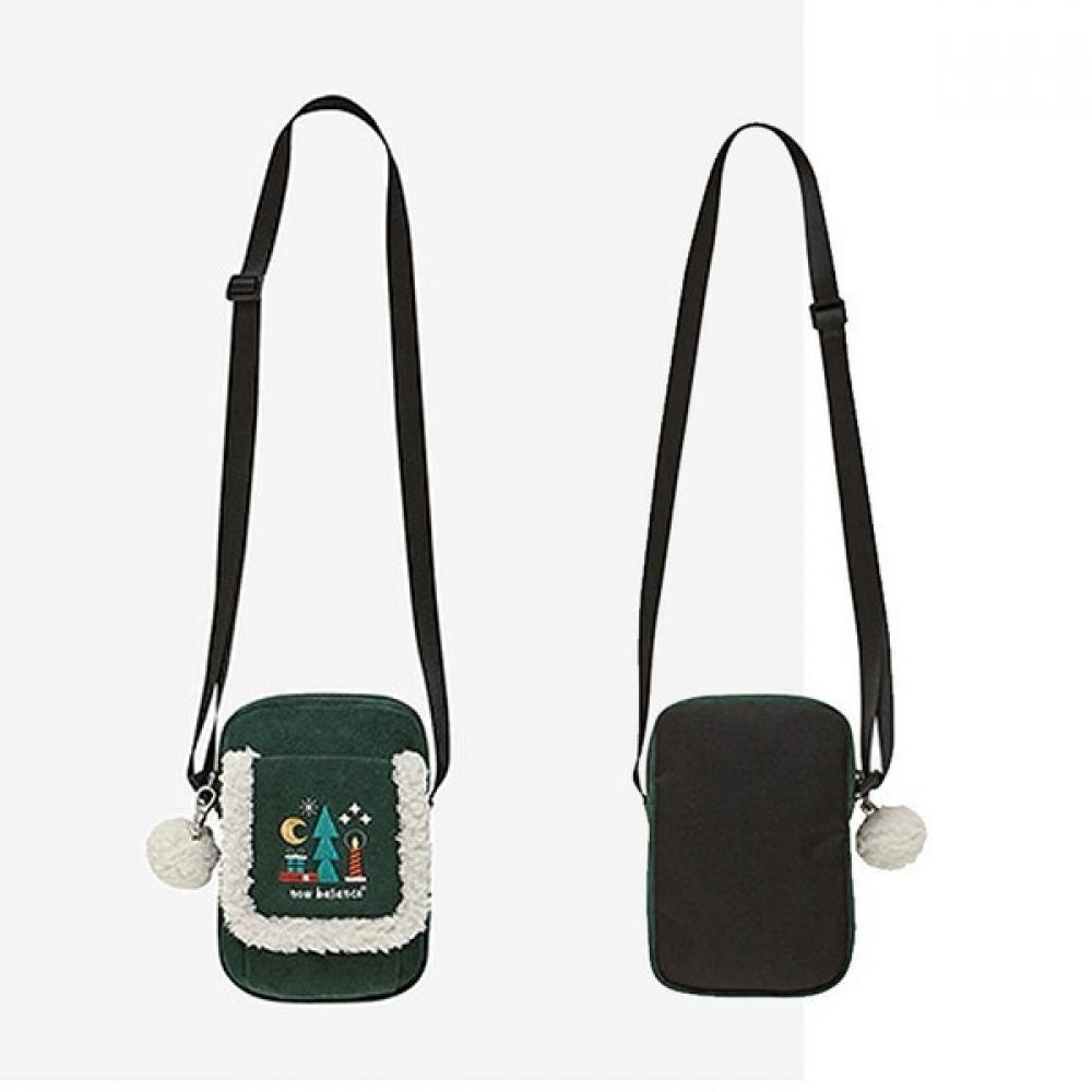 New Balance Half Club Christmas Cross Bag Nk8acf617u 40 Kids Bag Auxiliary Bag painted
New Balance Half Club Christmas Cross Bag Nk8acf617u 40 Kids Bag Auxiliary Bag painted