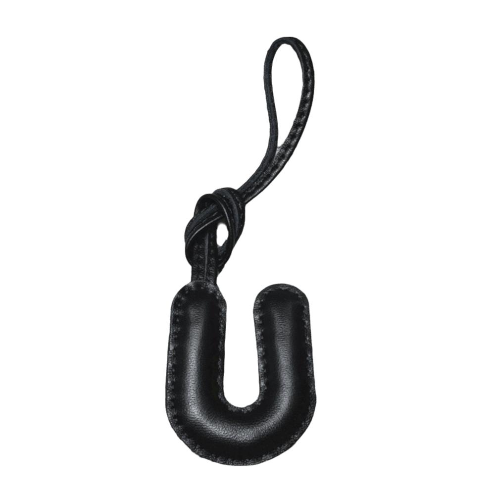 26 Initials English Letter Bag Pendant High-end Car Pendant Leather Alphabet Key Chain Charm Style U
26 Initials English Letter Bag Pendant High-end Car Pendant Leather Alphabet Key Chain Charm Style U