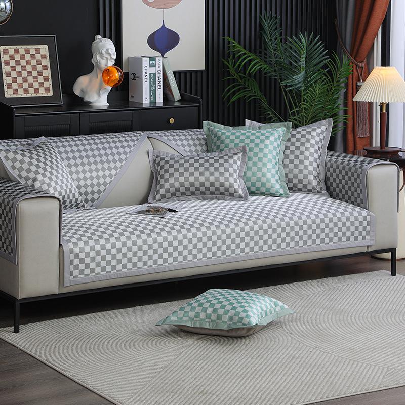 Летняя подушка для дивана с шахматной доской из ледяного шелка, современная нескользящая подушка для дивана, универсальный коврик из ротанга, чехол для дивана, летний коврик 70*70cm
Летняя подушка для дивана с шахматной доской из ледяного шелка, современная нескользящая подушка для дивана, универсальный коврик из ротанга, чехол для дивана, летний коврик 70*70cm