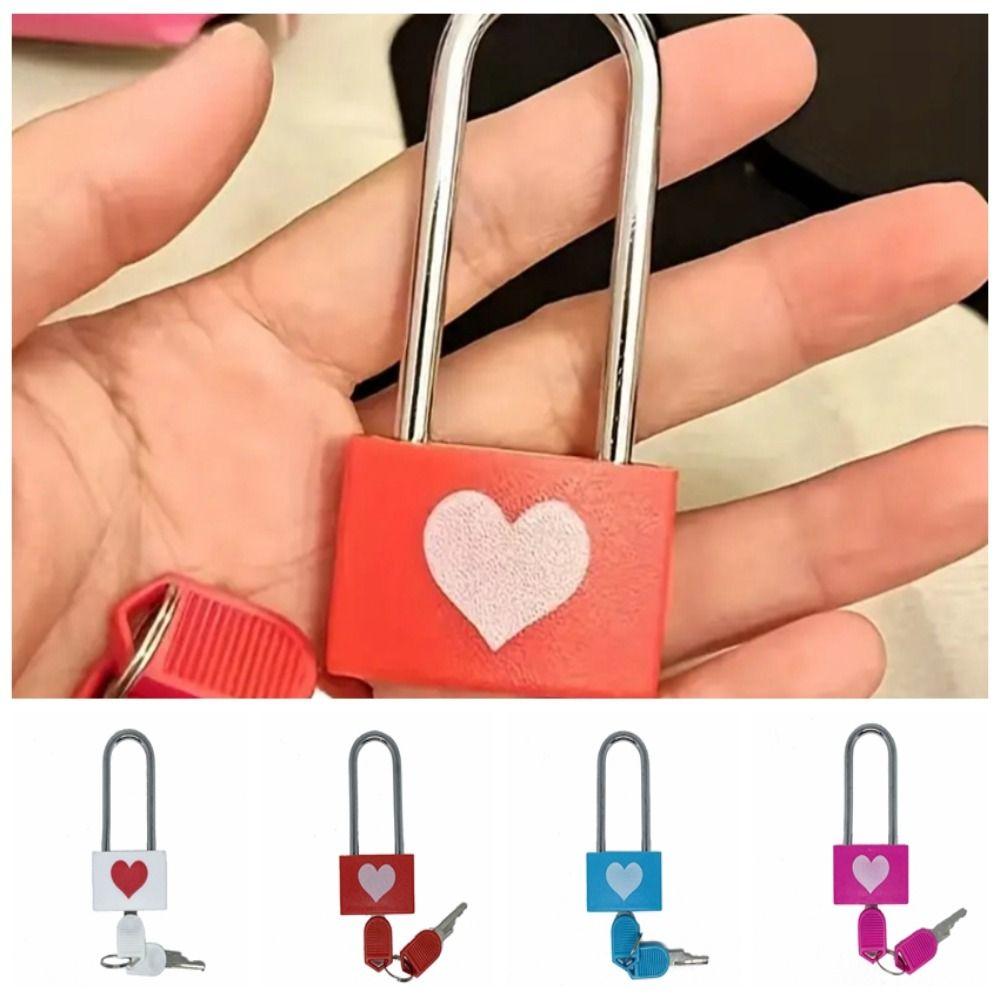 Простой замок Love Lock с длинной ручкой, противоугонный замок, креативный навесной замок для чемодана
Простой замок Love Lock с длинной ручкой, противоугонный замок, креативный навесной замок для чемодана