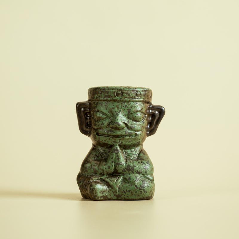 Sanxingdui Ancient Shu Model: Unique Character Desktop Decoration & Souvenir
Sanxingdui Ancient Shu Model: Unique Character Desktop Decoration & Souvenir