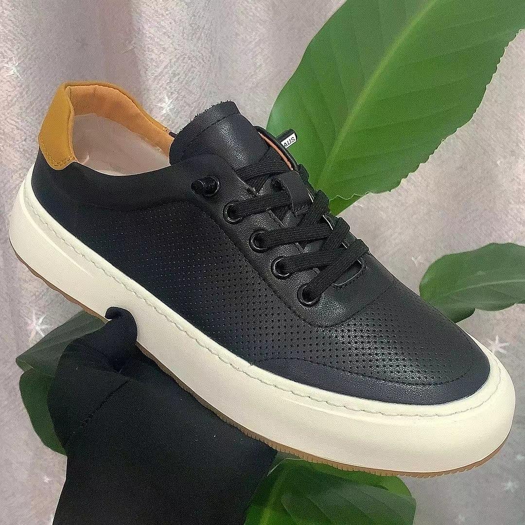 Мужские повседневные лоферы из натуральной кожи в британском стиле, весна/осень, сшитые туфли без застежек, дизайнерские туфли на плоской подошве с мягкой подошвой, белые, черные 38 чёрный
Мужские повседневные лоферы из натуральной кожи в британском стиле, весна/осень, сшитые туфли без застежек, дизайнерские туфли на плоской подошве с мягкой подошвой, белые, черные 38 чёрный