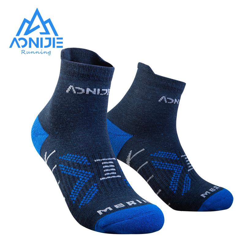 Одна пара носков унисекс средней длины AONIJIE E4828 E4829, утепленные шерстяные носки, зимние теплые, подходят для бега, альпинизма, кемпинга
Одна пара носков унисекс средней длины AONIJIE E4828 E4829, утепленные шерстяные носки, зимние теплые, подходят для бега, альпинизма, кемпинга