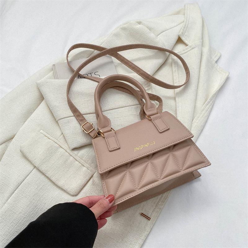Fashiable Korean Versi PU Shoulder Bag Versatile Fresh Solid Color Handbag Crossbody Bags Tote Exquisite Craftsmanship Women хакі
Fashiable Korean Versi PU Shoulder Bag Versatile Fresh Solid Color Handbag Crossbody Bags Tote Exquisite Craftsmanship Women хакі