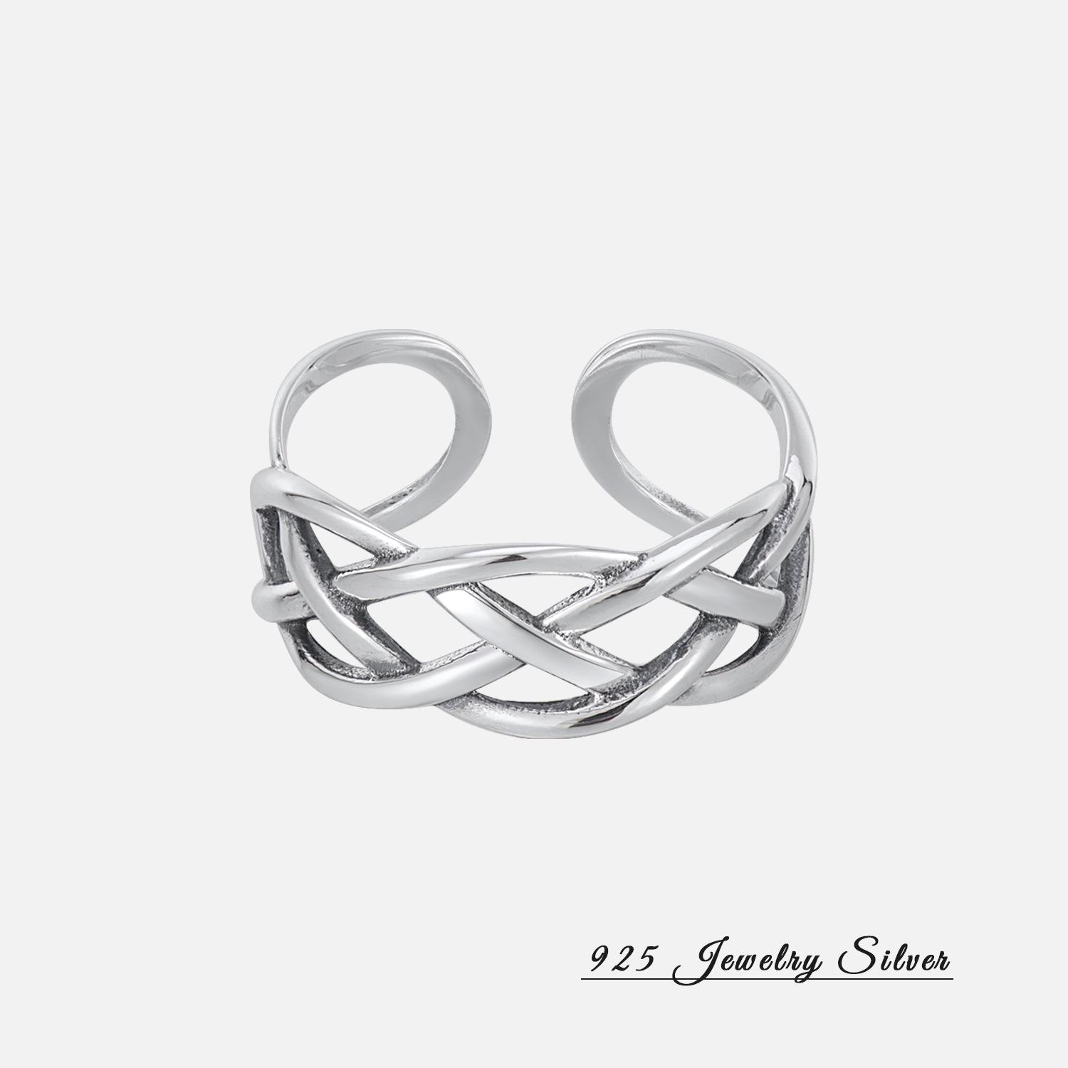 Retro Thai Silver Fishnet S925 Sterling Adjustable Women s Woven Crossover Ring Adjustable
Retro Thai Silver Fishnet S925 Sterling Adjustable Women s Woven Crossover Ring Adjustable