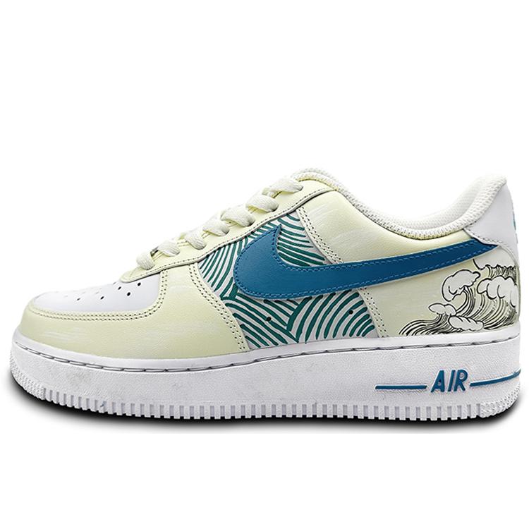 Nike Air Force 1 Skateboard Shoes Men s Low top White/Cyan CW2288-111(Team118-) 42.5
Nike Air Force 1 Skateboard Shoes Men s Low top White/Cyan CW2288-111(Team118-) 42.5