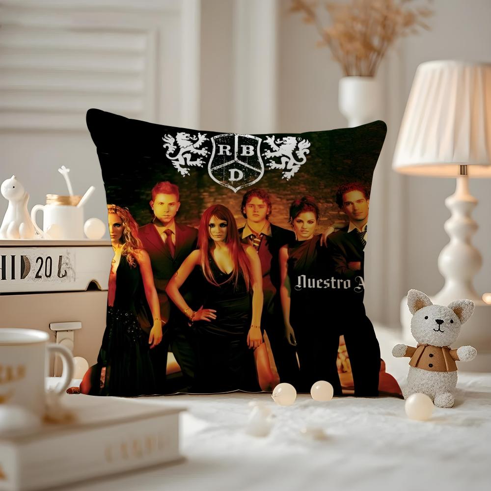 RBD Rrebelde album Cushion Cover Antidustmite Pillowcase Invisible zipper silky short plush Sofa cushion cover 30X30cm
RBD Rrebelde album Cushion Cover Antidustmite Pillowcase Invisible zipper silky short plush Sofa cushion cover 30X30cm