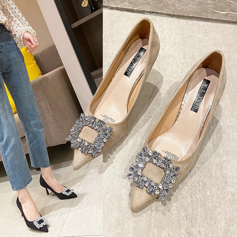 Spring new rhinestone square buckle pointed high heels fashionable women s shallow mouth stiletto single shoes bridal wedding shoes 35 чёрный
Spring new rhinestone square buckle pointed high heels fashionable women s shallow mouth stiletto single shoes bridal wedding shoes 35 чёрный