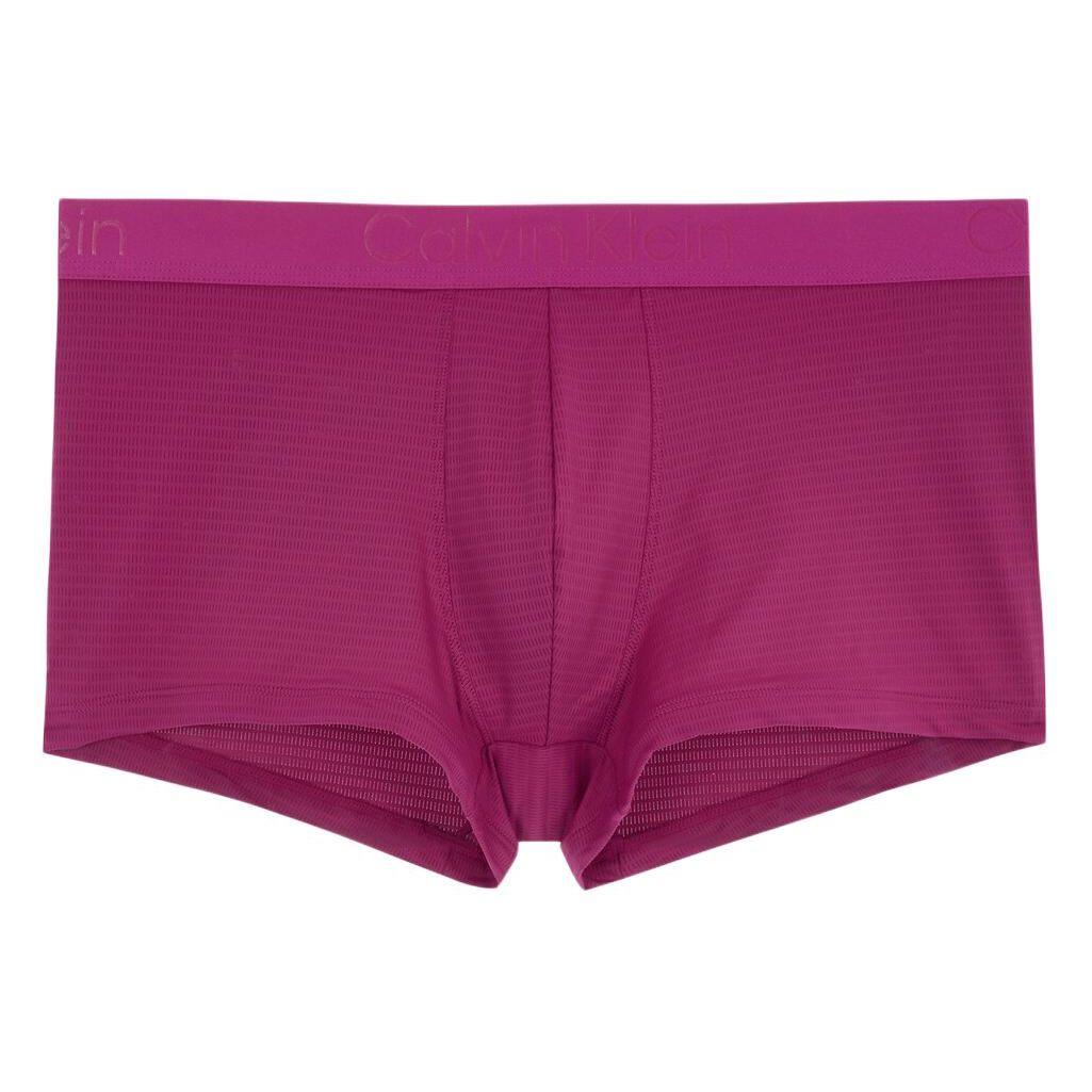 Calvin Klein Low Rise Minimalist Jacquard Briefs Men underwear Magenta NB3798-KO2 L
Calvin Klein Low Rise Minimalist Jacquard Briefs Men underwear Magenta NB3798-KO2 L