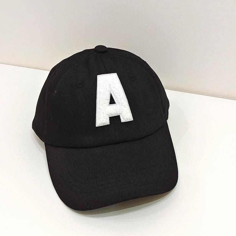 Модная детская бейсболка с вышивкой в виде буквы А, регулируемая детская кепка для мальчиков и девочек в стиле хип-хоп, шляпа от солнца Style 2
Модная детская бейсболка с вышивкой в виде буквы А, регулируемая детская кепка для мальчиков и девочек в стиле хип-хоп, шляпа от солнца Style 2