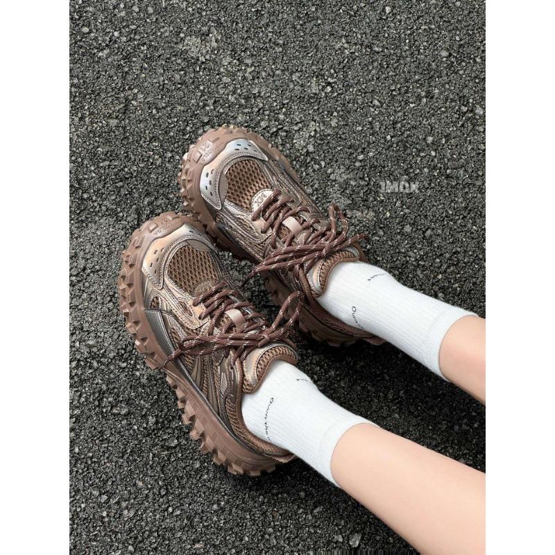 Tire shoes dad shoes women s spring and autumn new thick-soled heightening casual sports shoes fashionable versatile women s shoes 35 коричневый
Tire shoes dad shoes women s spring and autumn new thick-soled heightening casual sports shoes fashionable versatile women s shoes 35 коричневый
