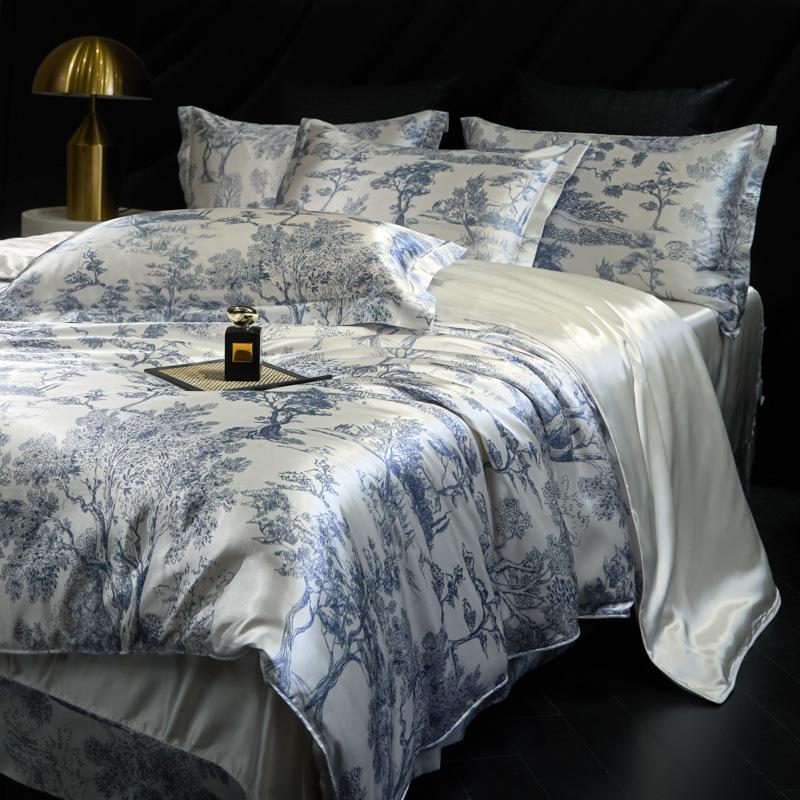 Luxury Heavyweight Silk Satin Four-Piece Bedding Set: Duvet Cover, Ice Silk Bare Sleep, Fitted Sheet. 1.8m Bed Flat-Set, Cover 200X230
Luxury Heavyweight Silk Satin Four-Piece Bedding Set: Duvet Cover, Ice Silk Bare Sleep, Fitted Sheet. 1.8m Bed Flat-Set, Cover 200X230