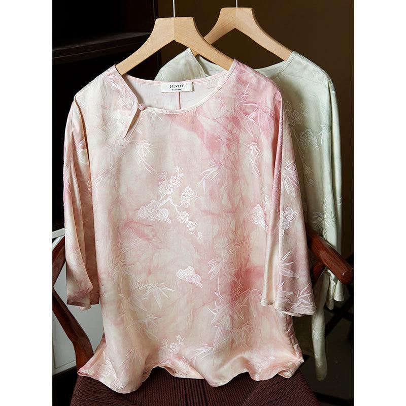 2024 Women s Tie-Dye Mulberry Silk Jacquard Top - Chinese Style Floral Seven-Sleeve Shirt Medium
2024 Women s Tie-Dye Mulberry Silk Jacquard Top - Chinese Style Floral Seven-Sleeve Shirt Medium