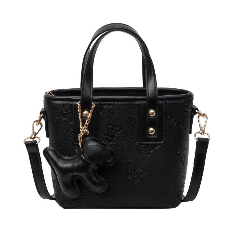 Fashion Handbag Women s New Messenger Bag Casual Versatile Bucket Bag no pendant чорний
Fashion Handbag Women s New Messenger Bag Casual Versatile Bucket Bag no pendant чорний