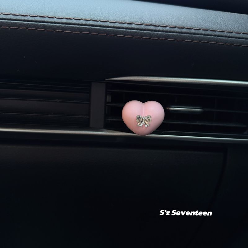 Cute Soothing Cartoon Bunny Car Air Vent Clip Aroma Diffuser Stone, Gift for Best Friend s New Car Decoration Pink Heart (Free 1 Aromatherapy)
Cute Soothing Cartoon Bunny Car Air Vent Clip Aroma Diffuser Stone, Gift for Best Friend s New Car Decoration Pink Heart (Free 1 Aromatherapy)