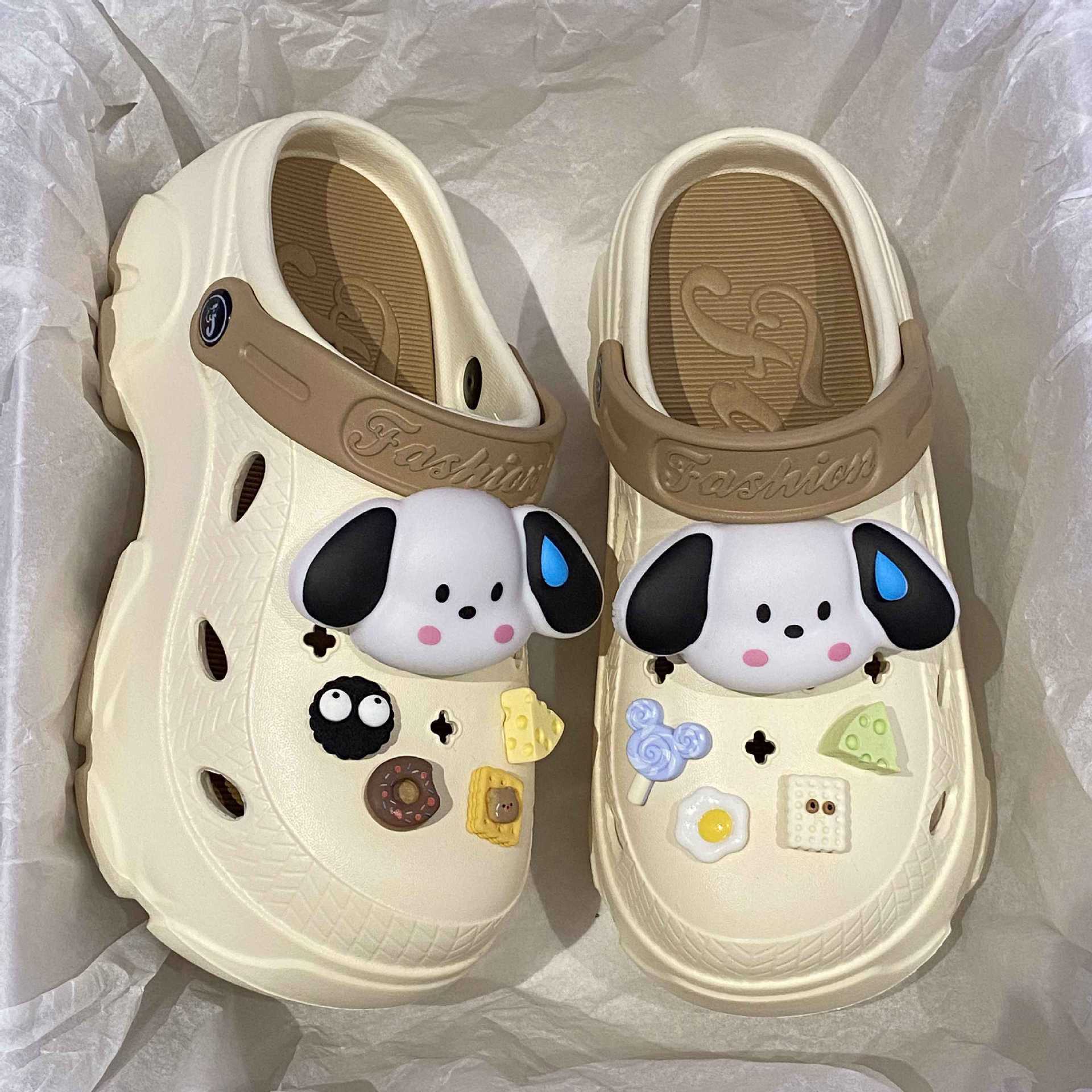 Толстоподошвенные нескользящие парные тапочки женские летние для улицы 2025 лето обувь с отверстиями новые 40/41 yards
Толстоподошвенные нескользящие парные тапочки женские летние для улицы 2025 лето обувь с отверстиями новые 40/41 yards