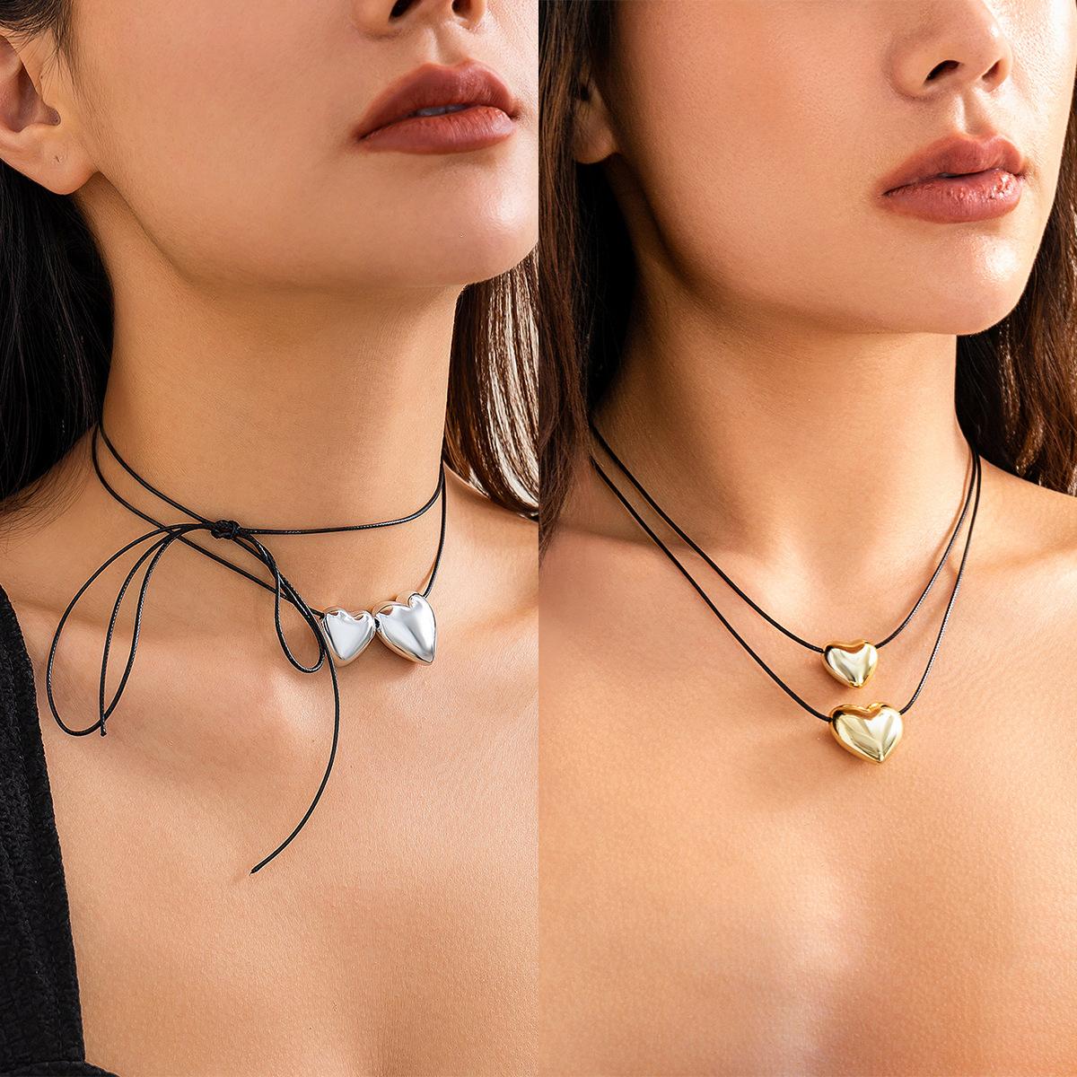 Wrapped Gothic wax line bow love-shaped necklace jewelry, versatile multi-layer simple necklace jewelry Wax + CCB
Wrapped Gothic wax line bow love-shaped necklace jewelry, versatile multi-layer simple necklace jewelry Wax + CCB