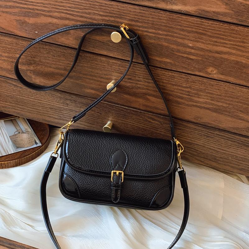 2025 new women s bag summer double shoulder strap messenger bag texture trendy shoulder bag contrasting color small square bag women бежевый
2025 new women s bag summer double shoulder strap messenger bag texture trendy shoulder bag contrasting color small square bag women бежевый