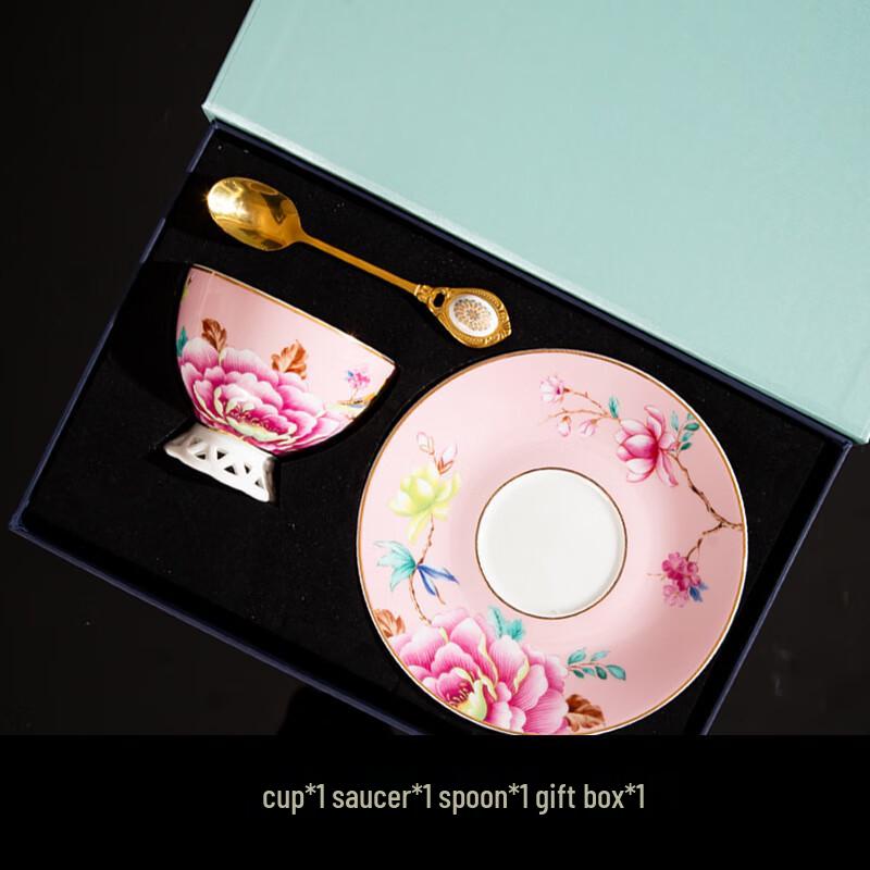 Shangqi Blossom European Bone China Tea Set
Shangqi Blossom European Bone China Tea Set