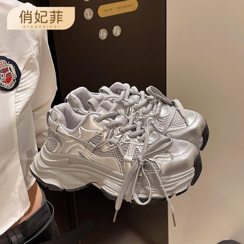 Женские туфли на платформе весенняя уличная фотография ретро шнуровка спортивная повседневная обувь 40 серый
Женские туфли на платформе весенняя уличная фотография ретро шнуровка спортивная повседневная обувь 40 серый