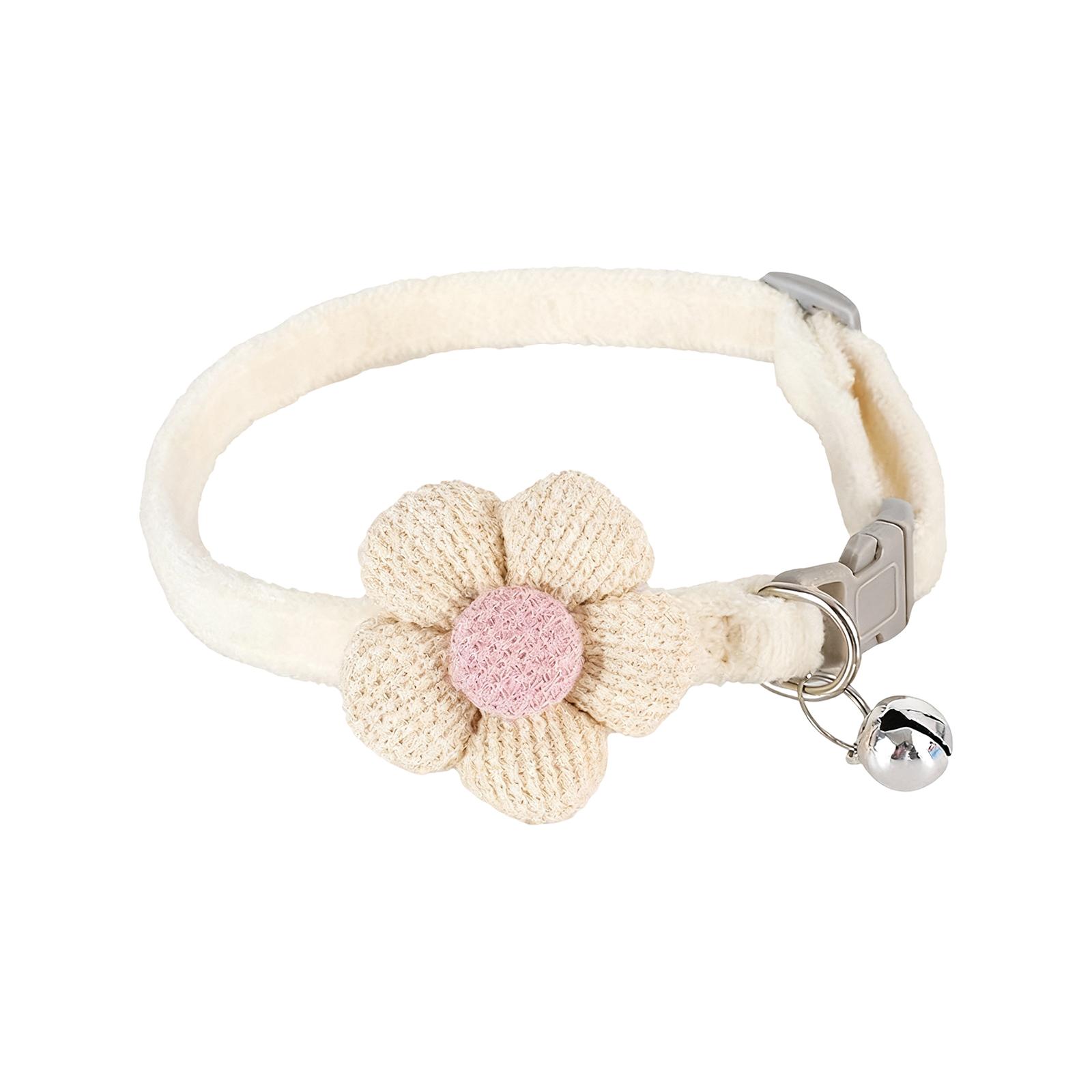 Floral Plush Pet Collar With Bell - Adjustable Soft Velvet Cats & Small Dog Collar, Multiple Color Options, Stylish Pet Accessory With Safety Buckle One Size білий
Floral Plush Pet Collar With Bell - Adjustable Soft Velvet Cats & Small Dog Collar, Multiple Color Options, Stylish Pet Accessory With Safety Buckle One Size білий