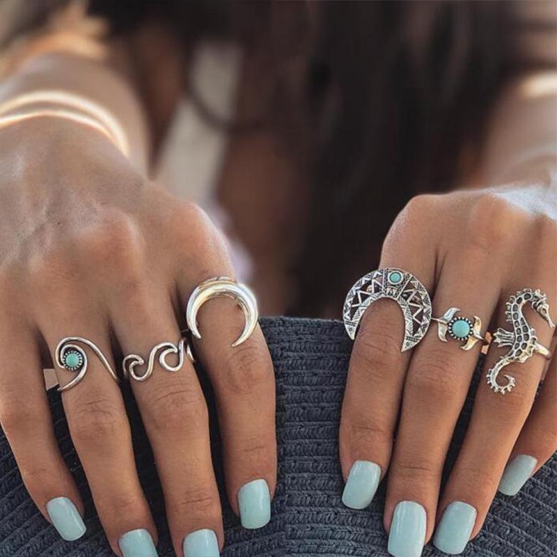 Retro-style combination ring set - Bohemia metal crystal finger ring pair - Ring finger ring
Retro-style combination ring set - Bohemia metal crystal finger ring pair - Ring finger ring