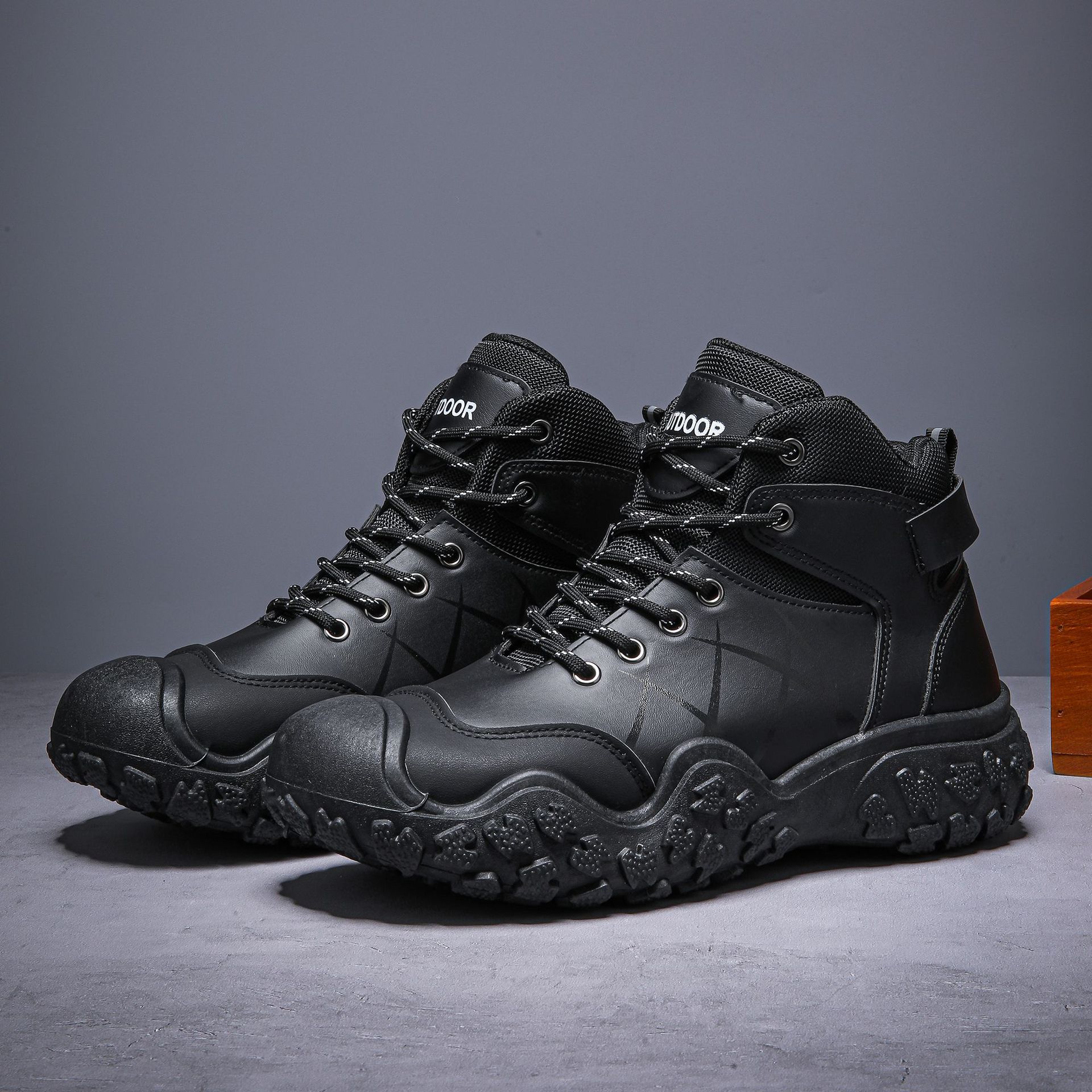 Большие размеры походной обуви мужские весенние и осенние среднего размера водонепроницаемые нескользящие походные ботинки для активного отдыха спортивная мужская обувь спортивная обувь 39 чёрный
Большие размеры походной обуви мужские весенние и осенние среднего размера водонепроницаемые нескользящие походные ботинки для активного отдыха спортивная мужская обувь спортивная обувь 39 чёрный