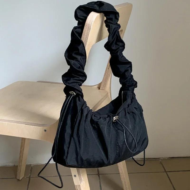 Simple Fashi Fold Shoulder Bag Vintage Casual Designer Underarm Crossbody Bag Women 2026 New Luxury Handbags High Quality чёрный
Simple Fashi Fold Shoulder Bag Vintage Casual Designer Underarm Crossbody Bag Women 2026 New Luxury Handbags High Quality чёрный