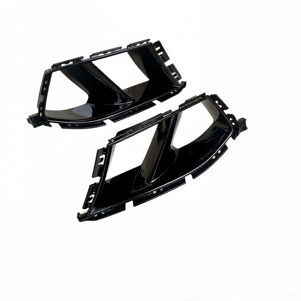 BMW M3/M4 G80/G82 Front Bumper Gloss Black Air Intake Grille Decoration - MP Style.
BMW M3/M4 G80/G82 Front Bumper Gloss Black Air Intake Grille Decoration - MP Style.