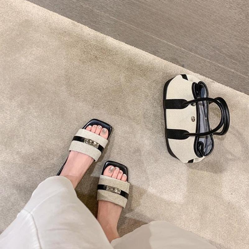 Французские тапочки Женские модные летние балетки Приморские и пляжные шлепанцы 40 бежевый
Французские тапочки Женские модные летние балетки Приморские и пляжные шлепанцы 40 бежевый