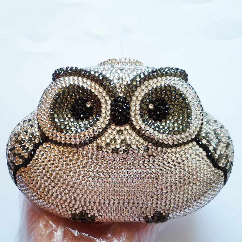 Full Diamond Gold/Silver Clutch Crystal Evening Bags Owl Shape Women Wedding Bag Purse WHTUOHENG Rhinestone Lady Dinner Clutche 17.5cmX12cmX6cm
Full Diamond Gold/Silver Clutch Crystal Evening Bags Owl Shape Women Wedding Bag Purse WHTUOHENG Rhinestone Lady Dinner Clutche 17.5cmX12cmX6cm