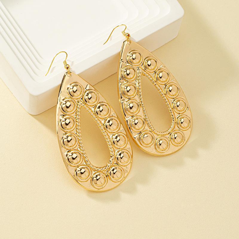 Exaggerated Fashion Geometric Teardrop Earrings - Women s Celebrity Street Style, Face-Slimming Studs
Exaggerated Fashion Geometric Teardrop Earrings - Women s Celebrity Street Style, Face-Slimming Studs