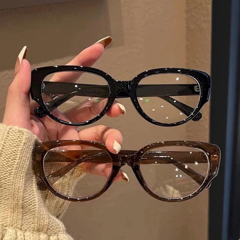 Retro Sweet Cool Spice Millennium Y2K Cat Eye Frame Anti Blue Light Glasses for Women Black Frame European American Eyeglasses чорний
Retro Sweet Cool Spice Millennium Y2K Cat Eye Frame Anti Blue Light Glasses for Women Black Frame European American Eyeglasses чорний
